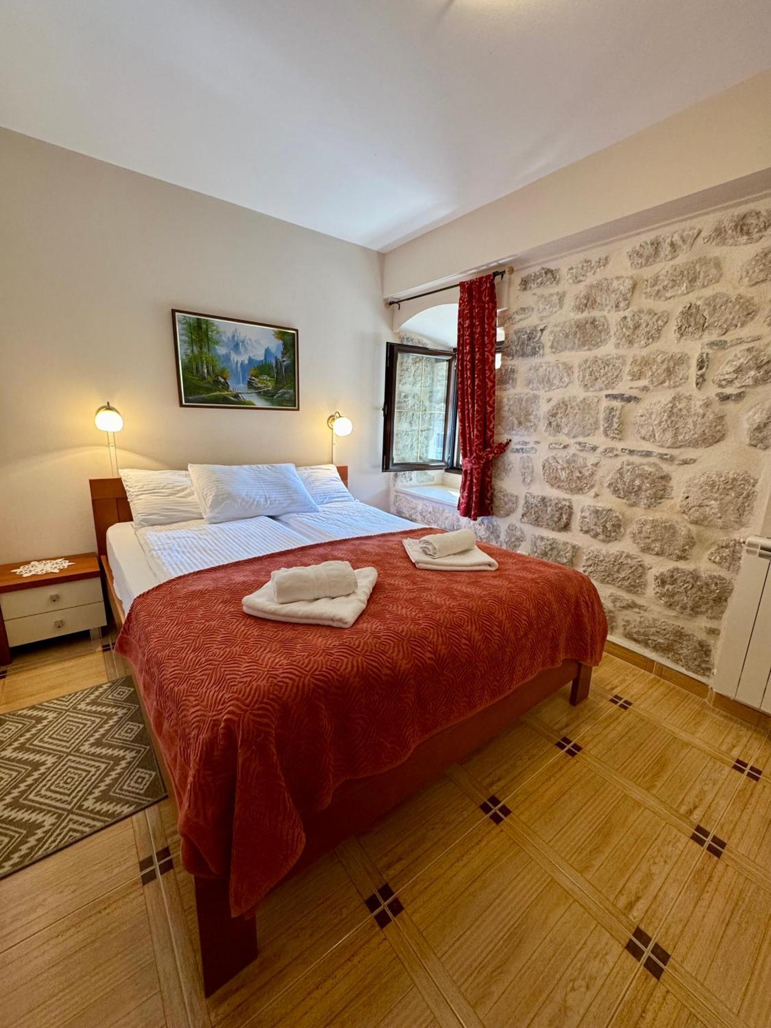 Apartments Radonicic Kotor Exterior photo