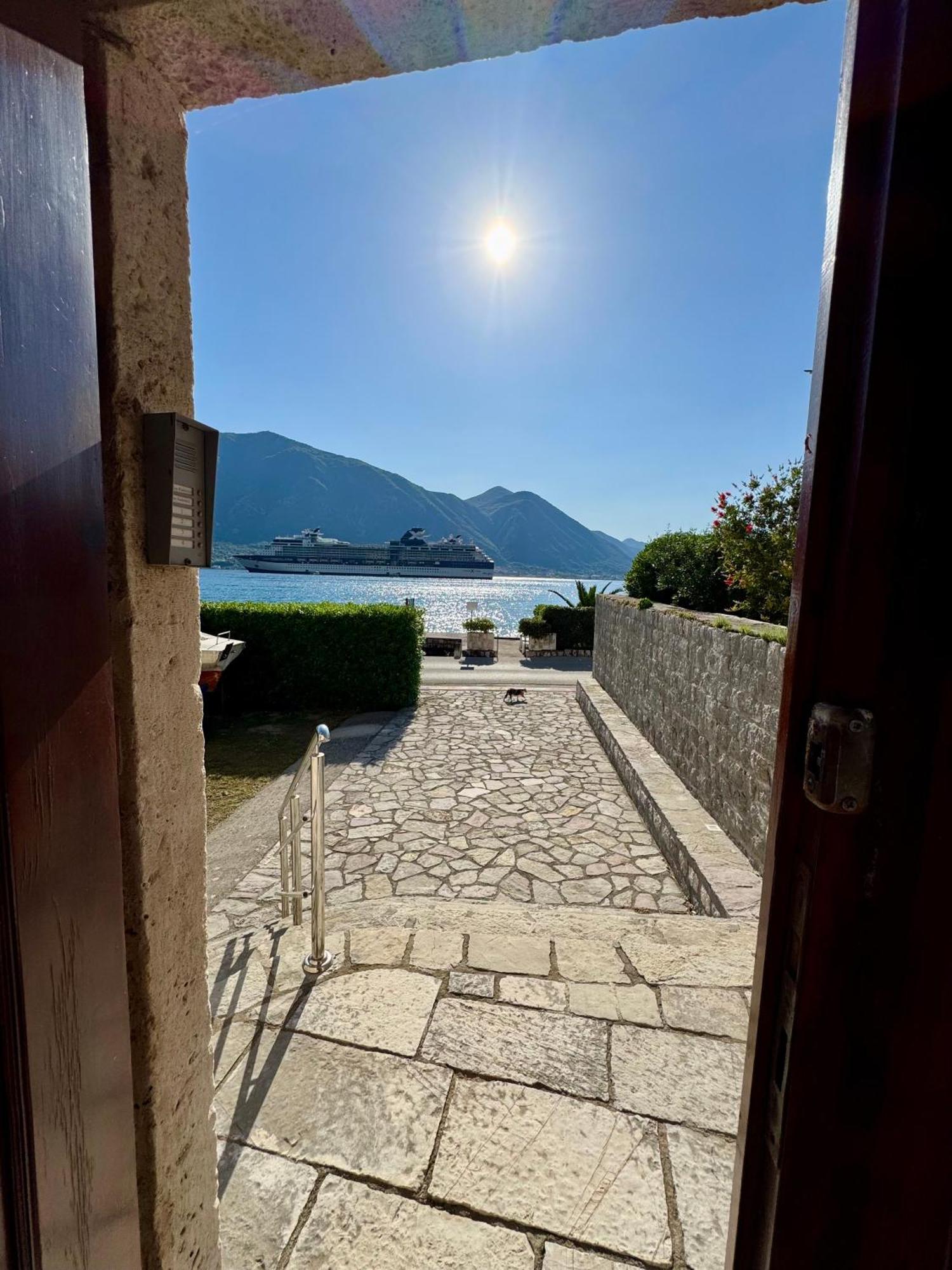Apartments Radonicic Kotor Exterior photo